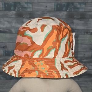 Oof Wear Bucket Hat Size Small